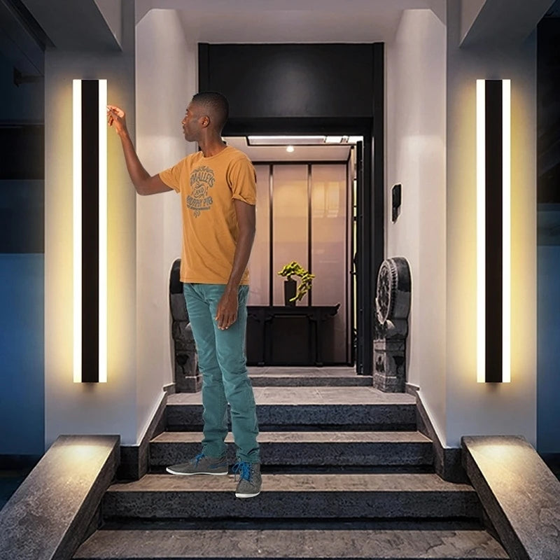 Modern Outdoor LED Wall Lamp – IP65 Waterproof, Dimmable, Multiple Sizes