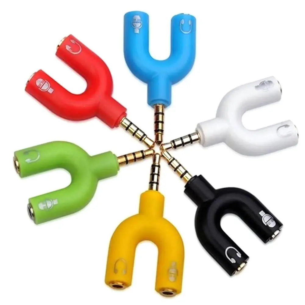 3.5mm Headphone & Microphone Splitter – U-Shaped Adapter