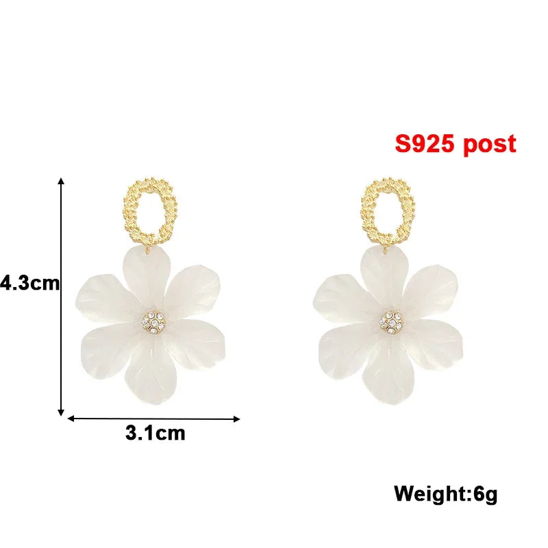 Reinweiße Damen-Ohrhänger mit blühender Blume, Acryl-Emaille, Schmetterling, Imitationsperle, Herz, elegante Brinc-Ohrringe