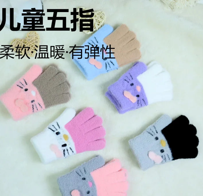Kids’ Color-Block Cat Knit Gloves