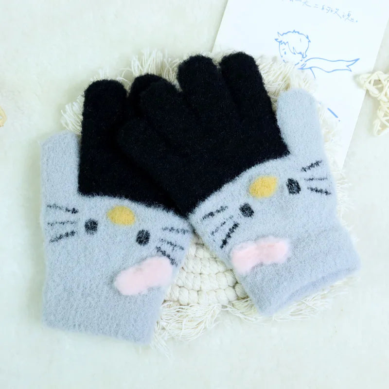 Kids’ Color-Block Cat Knit Gloves