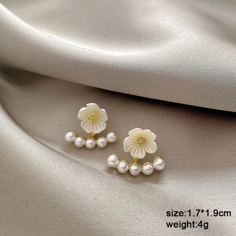 Reinweiße Damen-Ohrhänger mit blühender Blume, Acryl-Emaille, Schmetterling, Imitationsperle, Herz, elegante Brinc-Ohrringe