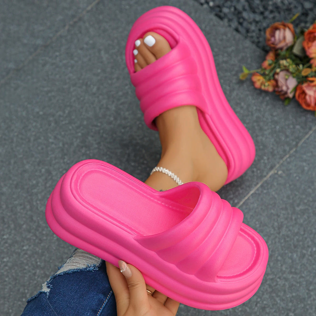 Fuchsia Chunky Plateau-Pantoletten Damen Sommer 2024 mit dicker Sohle Keilabsatz Sandalen für Damen Rutschfeste Outdoor Flip-Flops Mujer
