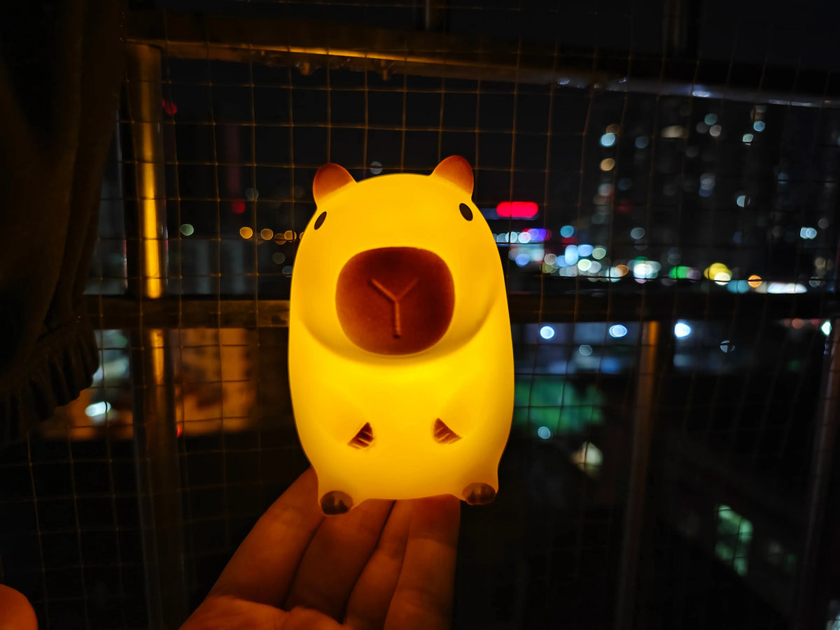 Capybara-Shaped Decorative Night Light – Yellow