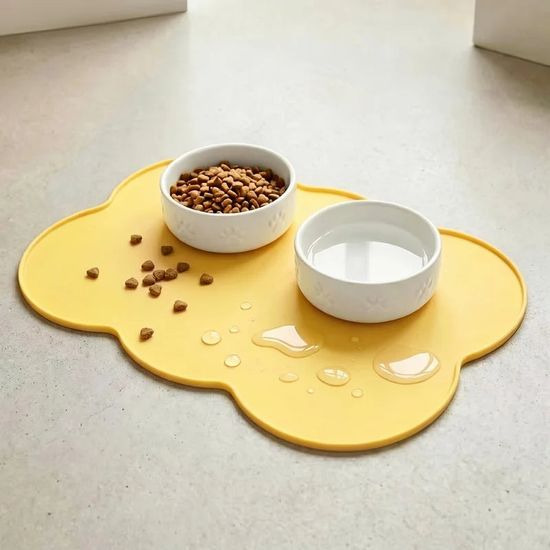 Silicone Pet Feeding Mat with Raised Edge