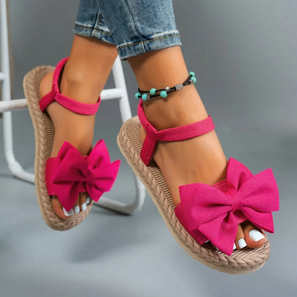 Women Sandals 2025 New Summer Lightweight Sandals Fashion Beach Casual Slippers Outdoor Bow Tie Flat Shoes Home Slides Women