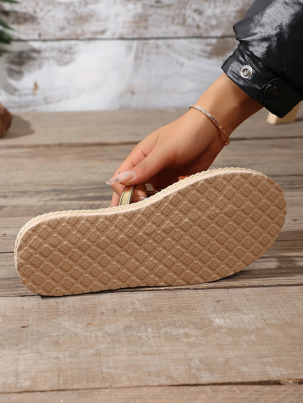 Women's Summer Flat Sandals with Open Toe Slip Sleeves, Casual Beach Shoes and Daily Shoes, Women's Non-Slip Lightweight Sandals