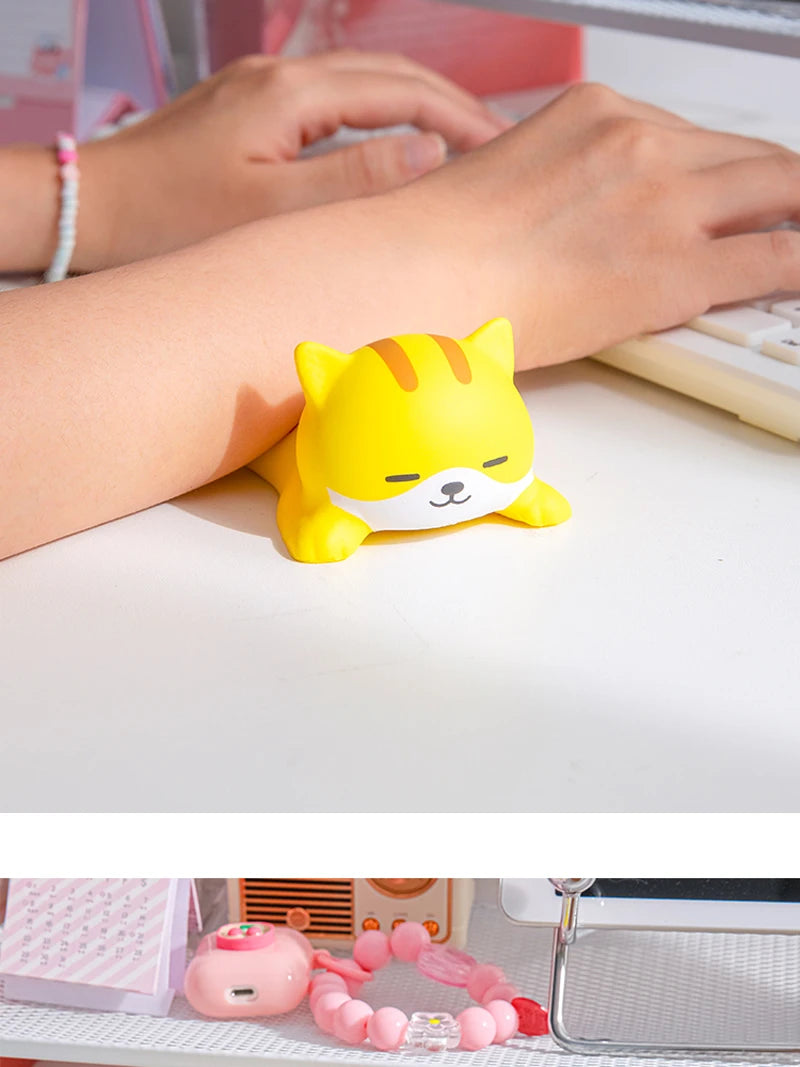 Animal-Shaped Desk Wrist Rest – Rabbit, Pig, Cat or Dog
