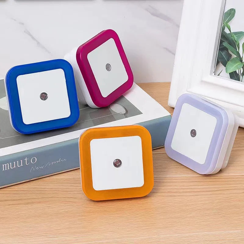 Plug-In LED Night Light with Dusk-to-Dawn Sensor