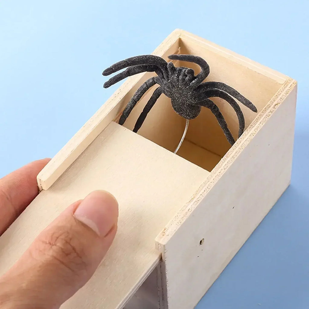 Wooden Spider Prank Box – Halloween Novelty