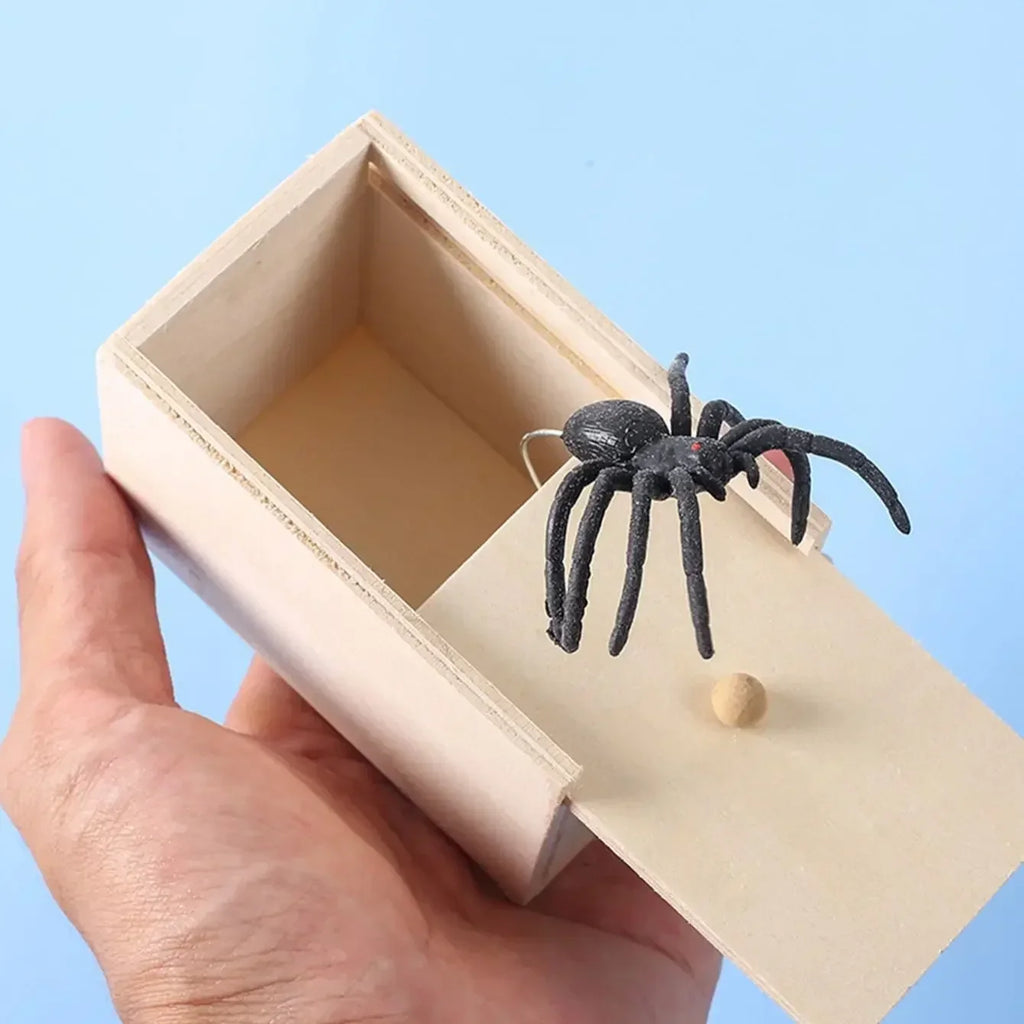 Wooden Spider Prank Box – Halloween Novelty
