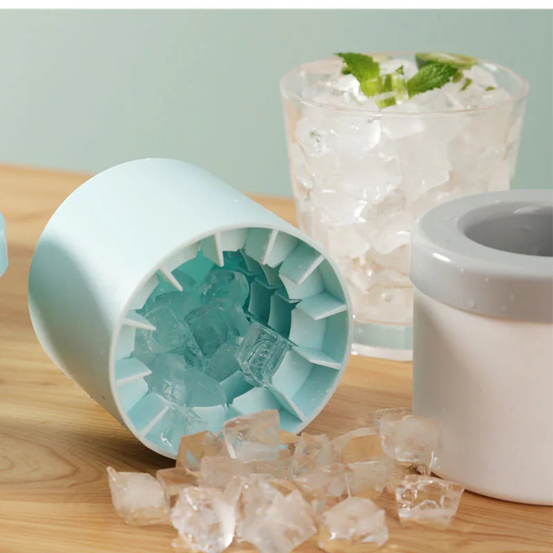 Silicone Round Ice Cube Mold – Cylindrical Ice Bucket Maker, Fast-Cooling 1.3cm(0.5 in) Mini Cubes for Cocktails, Whiskey & Bar Drinks
