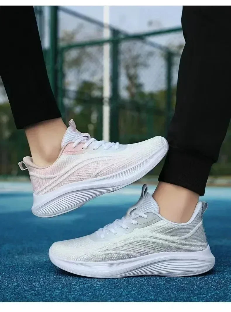 Lässige Laufschuhe Sommer-Mode rutschfeste Wander-Mesh atmungsaktive Sportschuhe Tennis Damen Trend Damen-Sneaker Paar