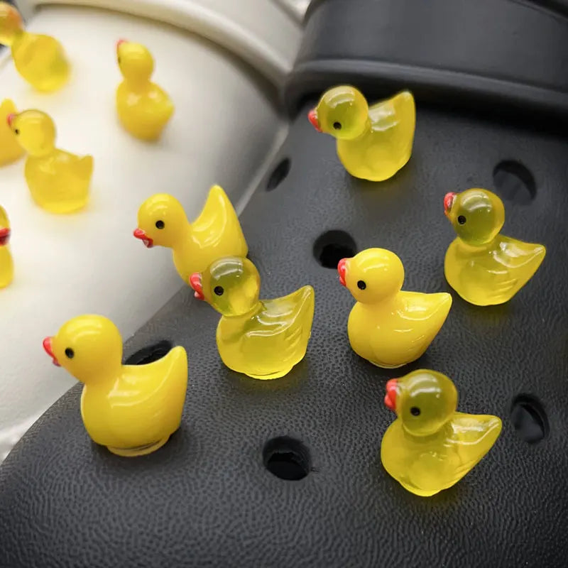 3D Cute Duck Noctilucent Shoe Charms for Crocs Garden Sandal Clogs Pins Decorations Slipper Accessories Girl Women Gift