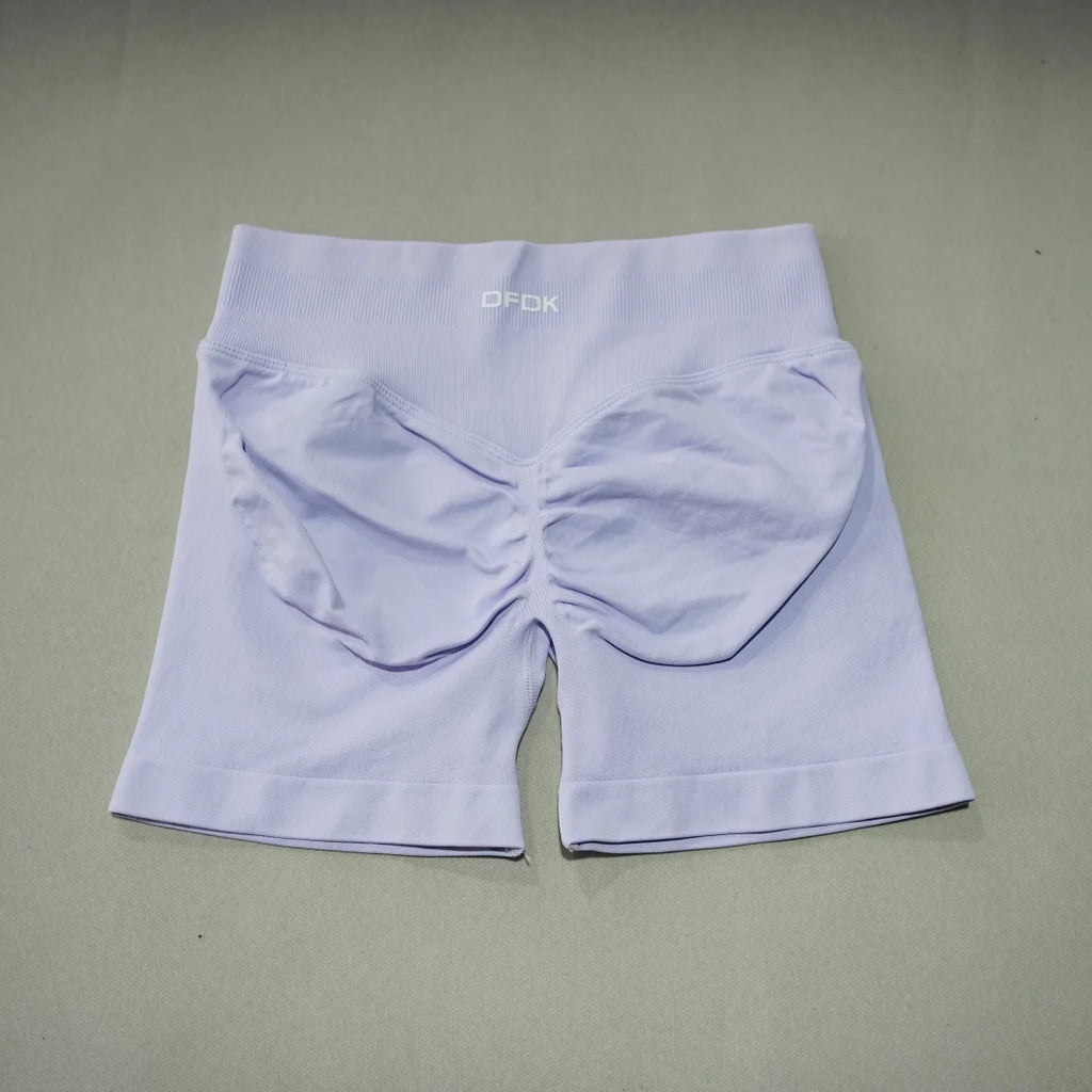High-Waisted Yoga Shorts for Women – Slim Fit, Hip-Lifting Activewear