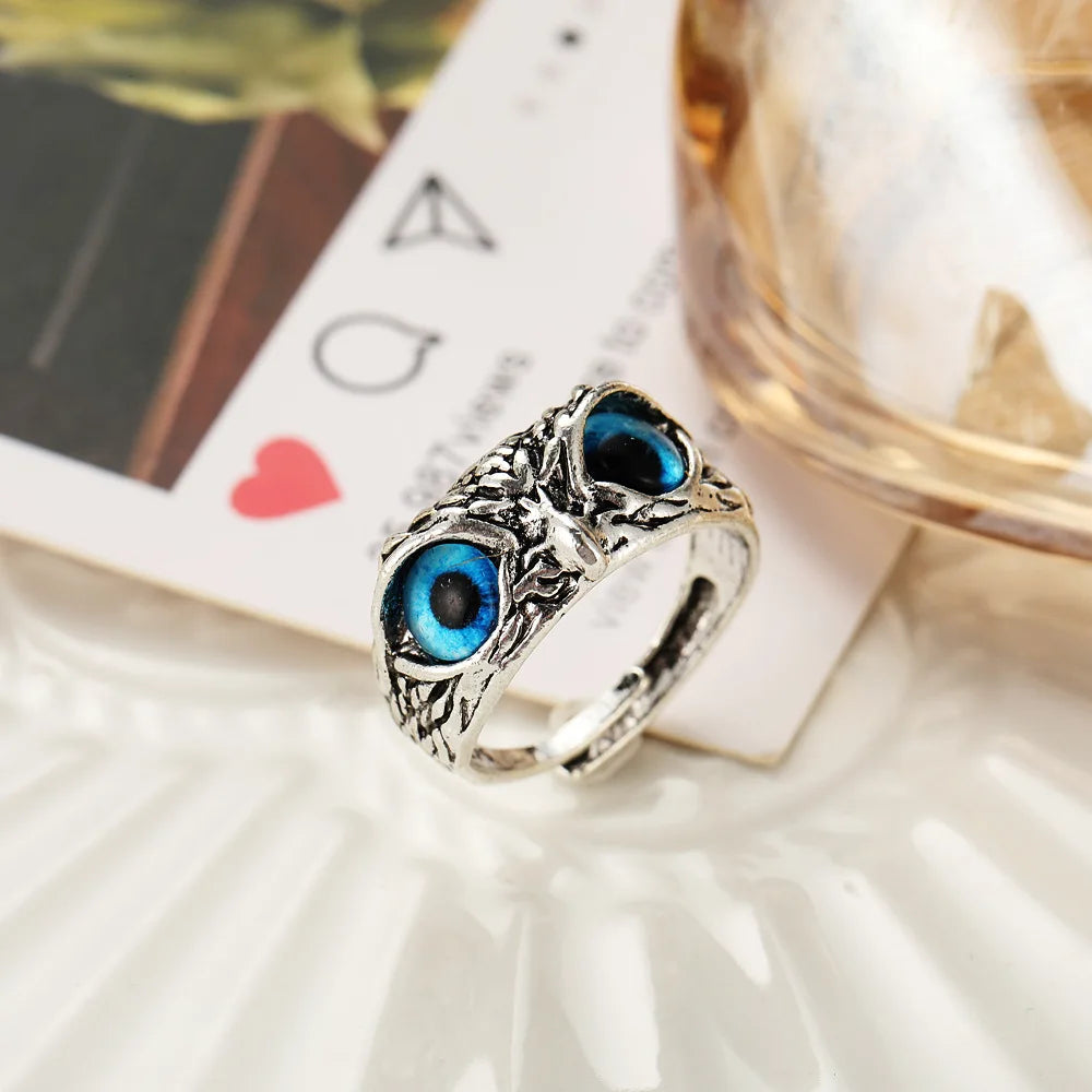 Vintage-Style Owl Ring with Colorful Eyes