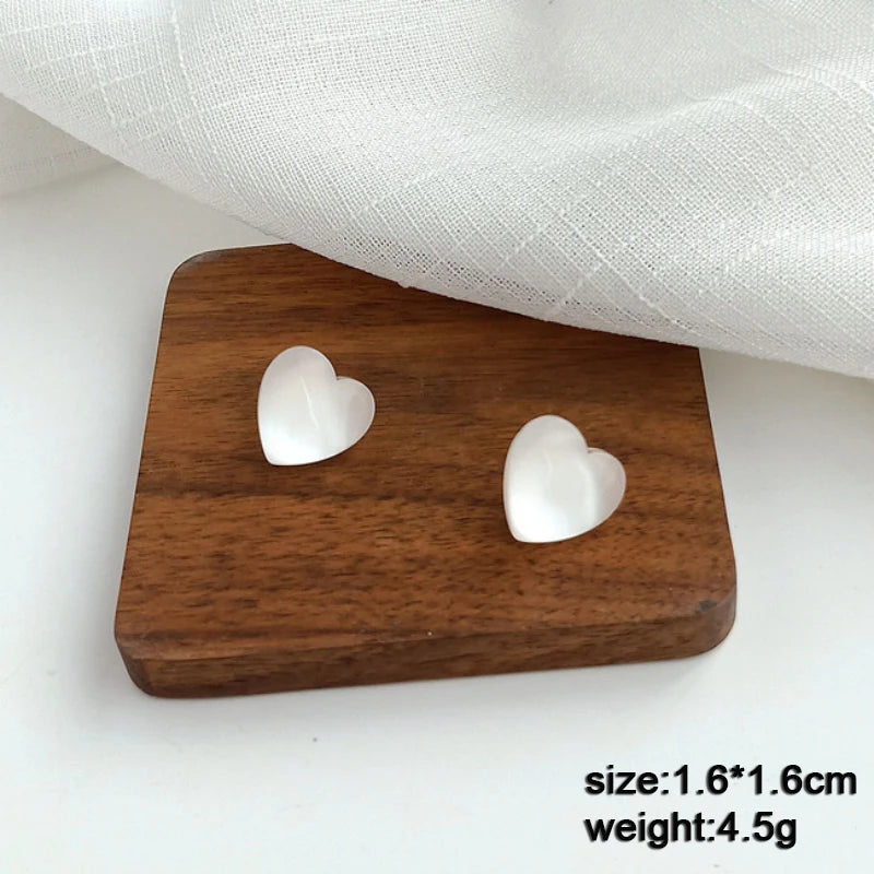 Pure White Women's Dangle Earrings Blooming Flower Acrylic Enamel Butterfly Imitation Pearl Heart Hanging Earrings Elegant Brinc