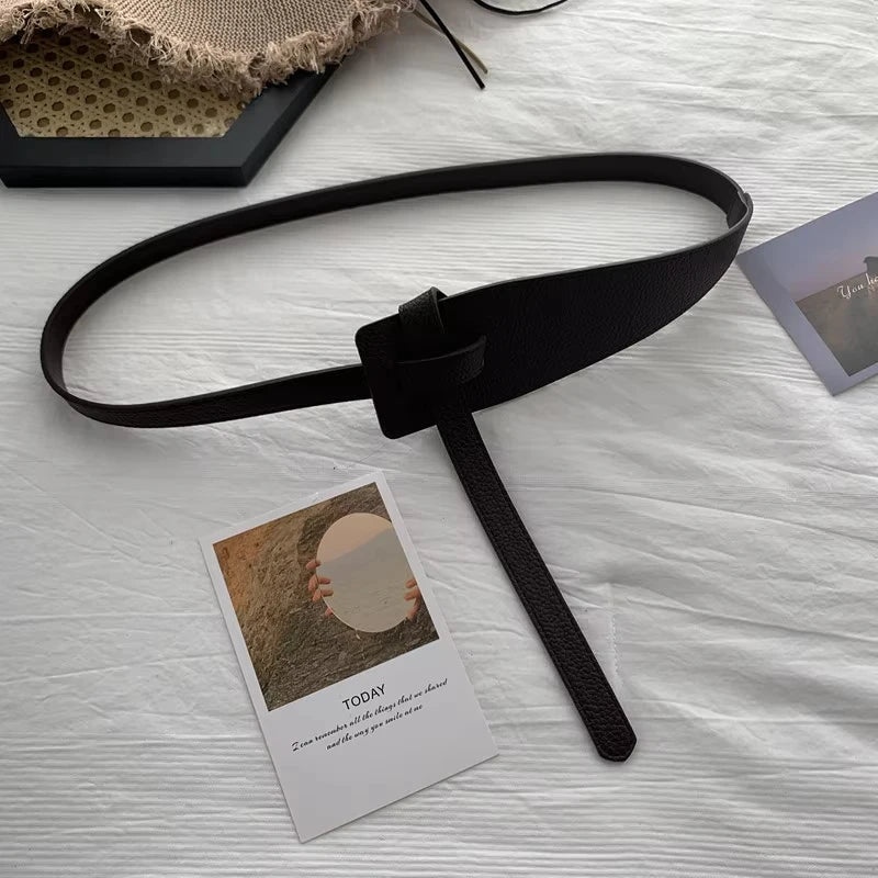Women’s Black Lace-Up Elastic Waist Belt