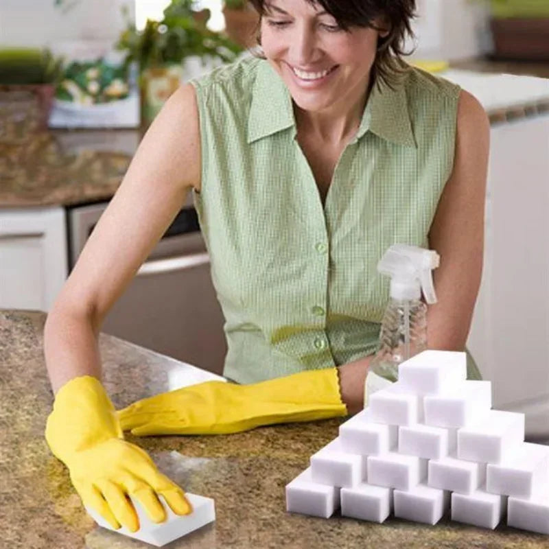 White Melamine Cleaning Sponges – Small & Large Multipacks