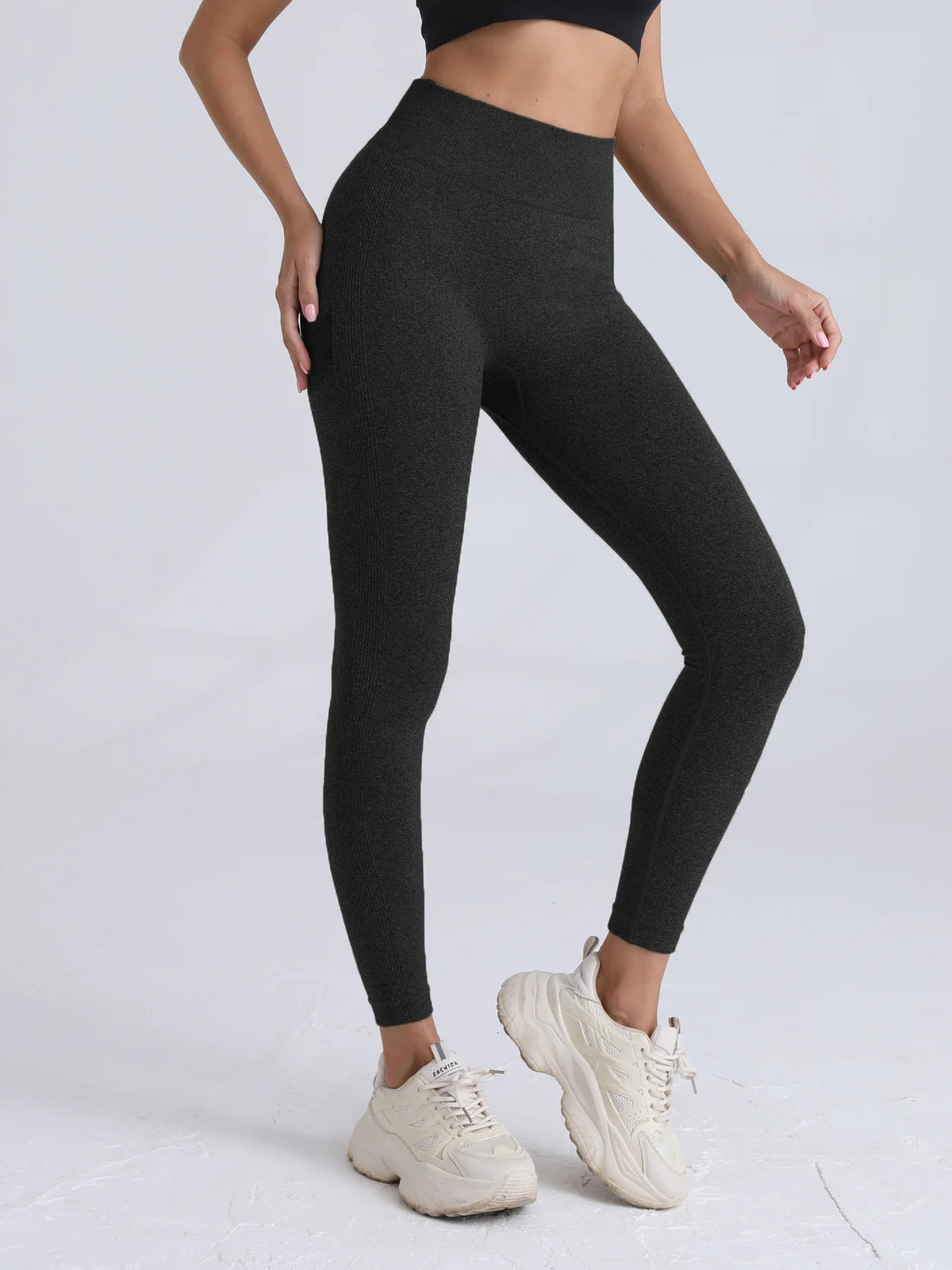 Women's High-Waisted Seamless Stretch Leggings