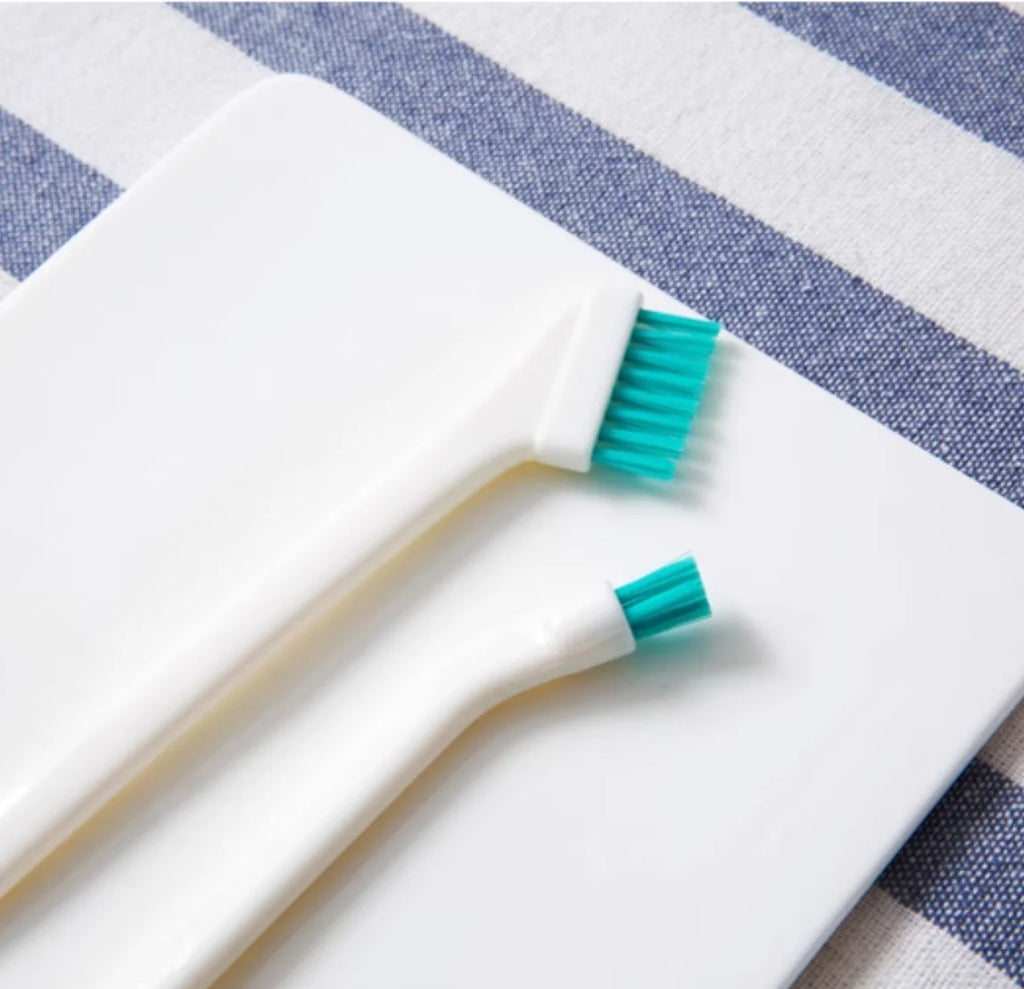Mini Crevice Cleaning Brushes – 2-Piece Set