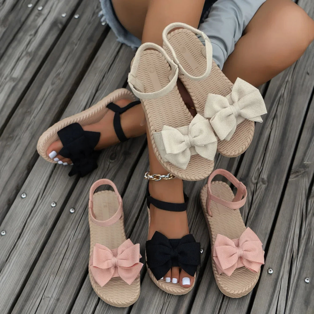 Women Sandals 2025 New Summer Lightweight Sandals Fashion Beach Casual Slippers Outdoor Bow Tie Flat Shoes Home Slides Women