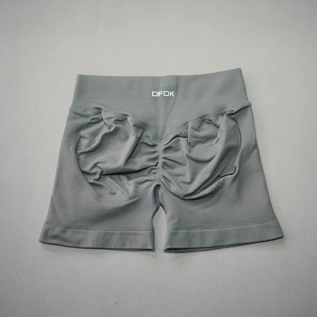High-Waisted Yoga Shorts for Women – Slim Fit, Hip-Lifting Activewear