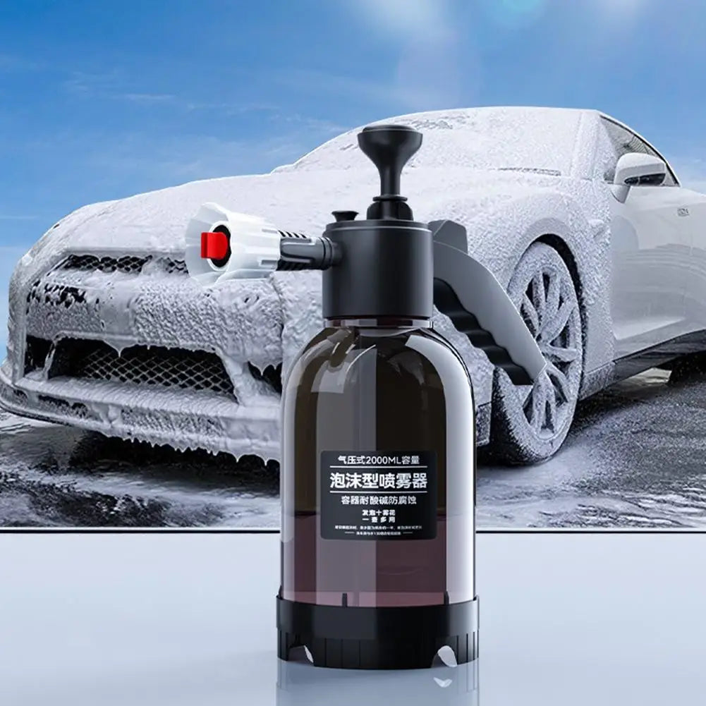 Hand-Pump Foam Sprayer – 2-Liter Tank