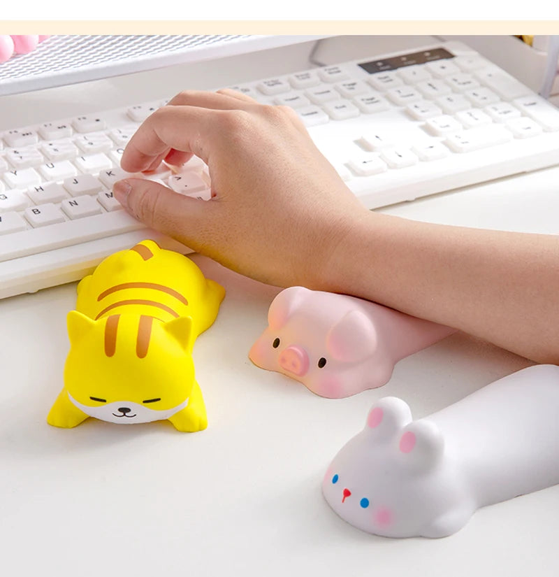 Animal-Shaped Desk Wrist Rest – Rabbit, Pig, Cat or Dog