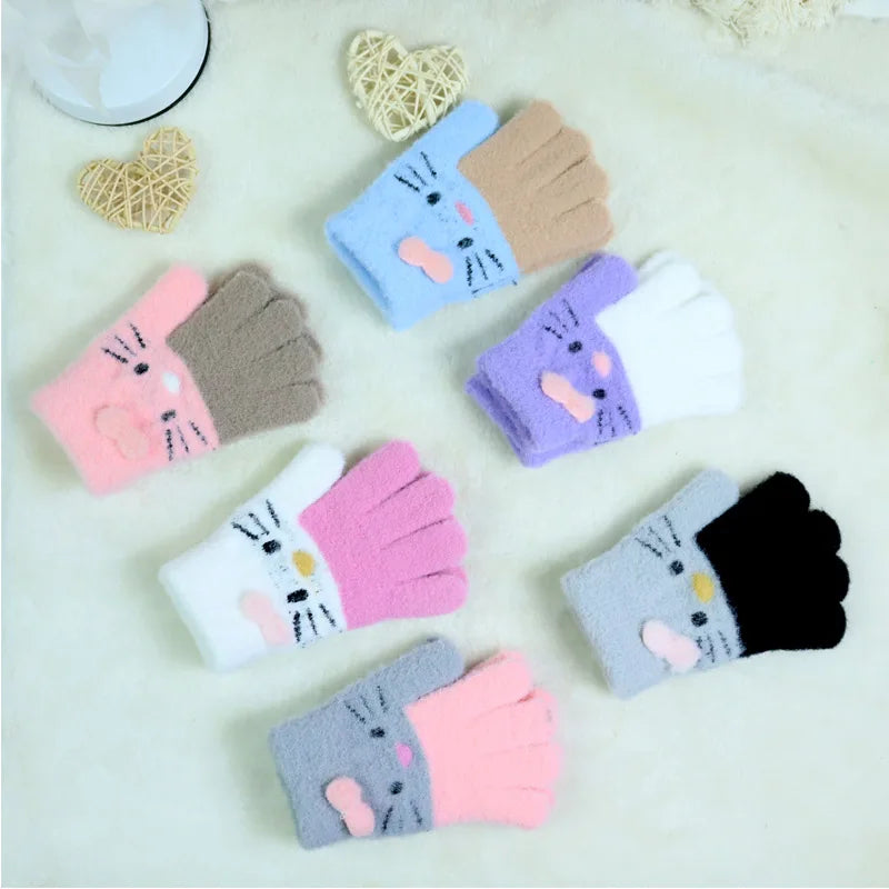 Kids’ Color-Block Cat Knit Gloves