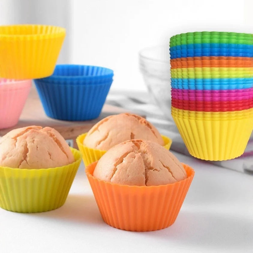 Reusable Silicone Cupcake Liners – 6 or 12 Pieces, Four Shapes