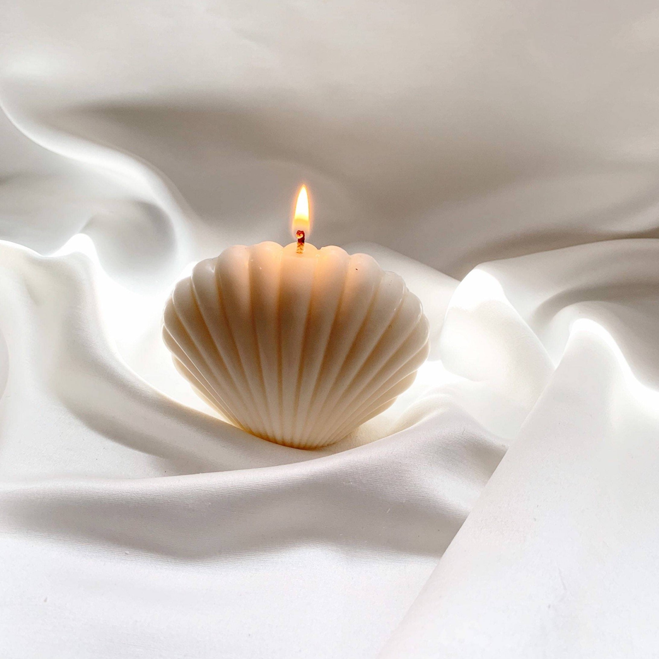 Seashell Candle
